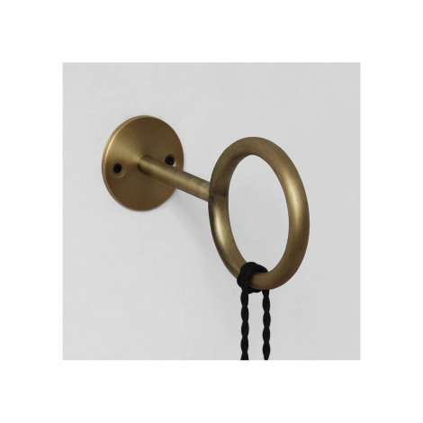 Applique murale minimaliste Loop avec prise murale|Appliques murales|Kiki Lighting