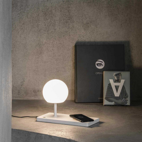 Lampe de table avec chargeur de téléphone sans fil|Lampes à poser|Lampe Avenue