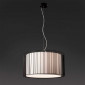 Suspension apaisante noire et blanche|Suspensions|Lampe Avenue Suspension apaisante noire et blanche|Suspensions|Lampe Avenue