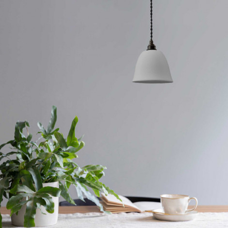 Suspension industrielle cloche beige - Made In France|Suspensions|Lampe Avenue Suspension industrielle cloche beige - Made In France|Suspensions|Lampe Avenue