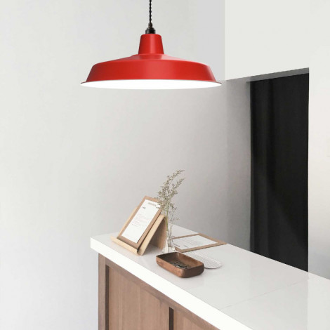 Grande suspension industrielle rouge satiné - Made In France|Suspensions|Lampe Avenue Grande suspension industrielle rouge satiné - Made In France|Suspensions|Lampe Avenue