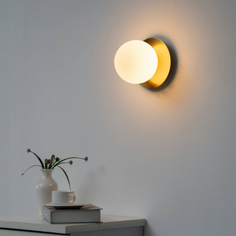Plafonnier ou applique dorée en verre blanc - Fonzo|Plafonnier|Kosilum Plafonnier ou applique dorée en verre blanc - Fonzo|Plafonnier|Kosilum