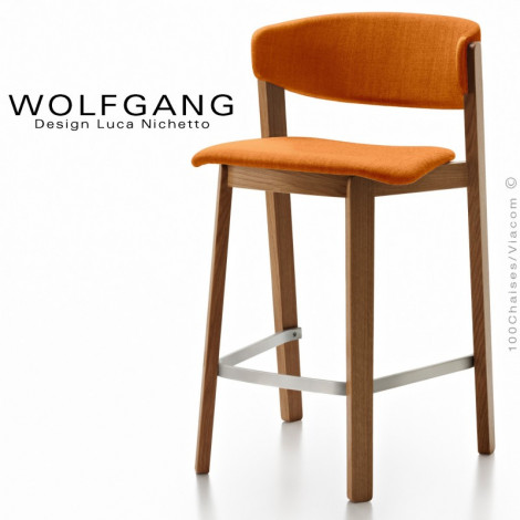 Tabouret design en bois WOLFGANG, pour cuisine et îlot central, assise et dossier garnis, habillage tissu|Tabouret|100chaises Tabouret design en bois WOLFGANG, pour cuisine et îlot central, assise et dossier garnis, habillage tissu|Tabouret|100chaises