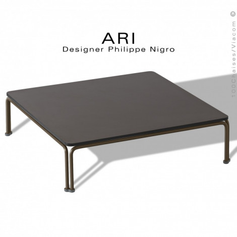Table basse pour salon d'extérieur ou module banquette ARI, structure acier peint, plateau compact HPL blanc ou noir.|Table|100chaises