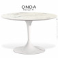 Table ronde design ONDA, piétement trompette acier tourné peint, plateau HPL stratifié aspect pierre, marbre, quartz.|Table|100chaises