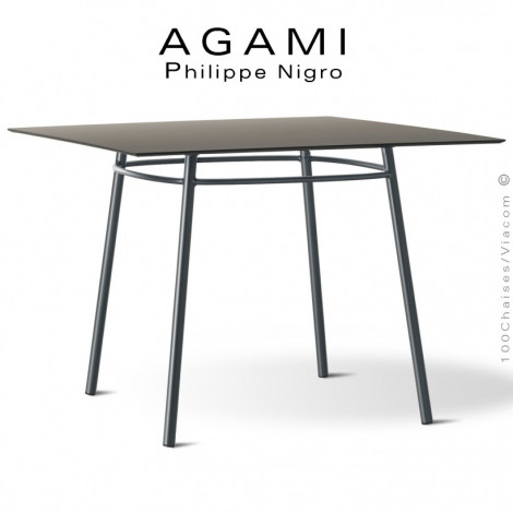 Table repas rond ou carré design AGAMI, piétement 4 pieds acier peint, plateau compact unicolore pour extérieur.|Table|100chaises