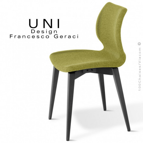 Chaise design confort UNI, arrière coque effet matelassé, assise habillage tissu, piétement bois de hêtre, conique vernis.|Chaise|100chaises