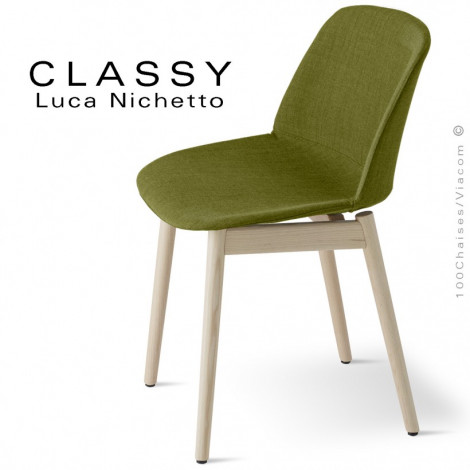 Chaise confort design CLASSY, piétement bois massif de Frêne vernis, assise et dossier garnis de mousse, habillage tissu tissé.|Chaise|100chaises