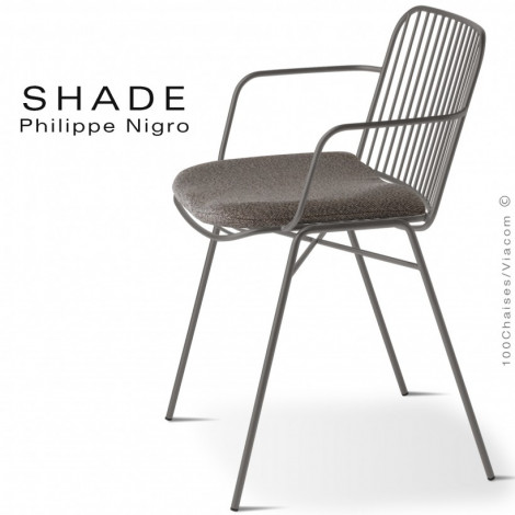 Fauteuil design d'extérieur SHADE, structure 4 pieds, accoudoirs, assise et dossier rond d'acier finition peinture avec coussin.|Fauteuil / Chauffeuse|100chaises